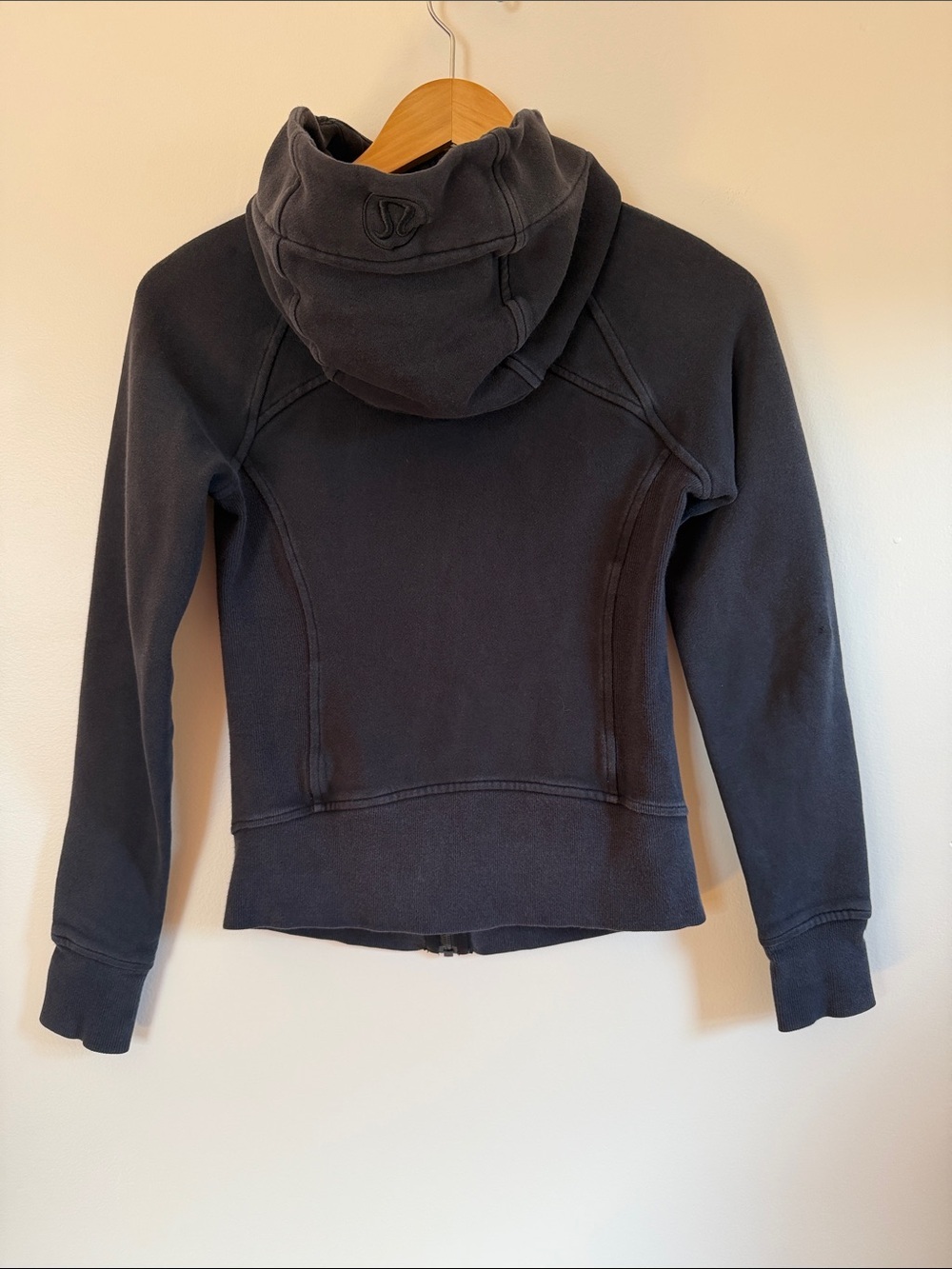 lululemon athletica Scuba Hoodie Black Full-Zip Hooded Sweatshirt sz 2 - Picture 8 of 11